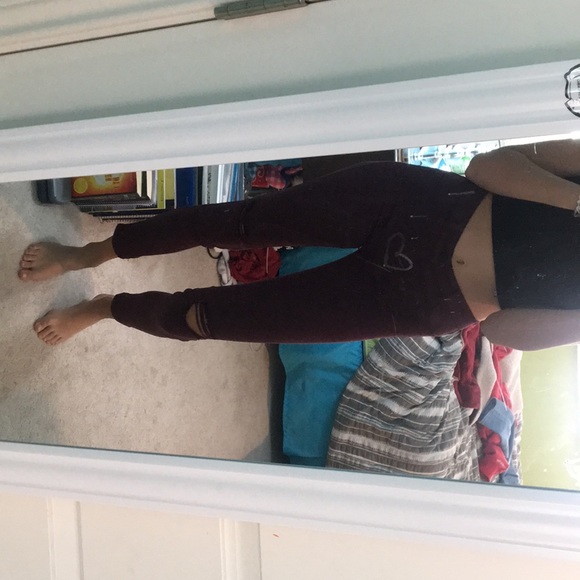 2 Pairs of Pacsun jeans - Picture 3 of 4